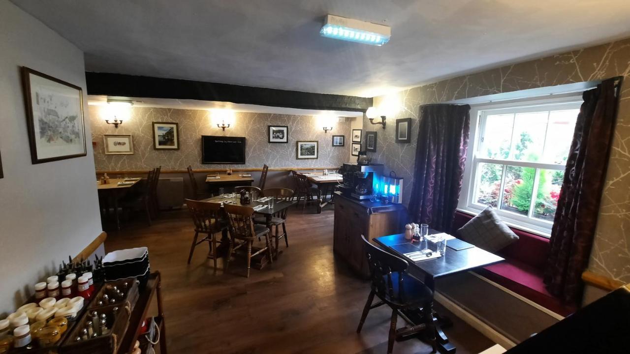 Kings Arms Hotel Hawkshead Exteriör bild