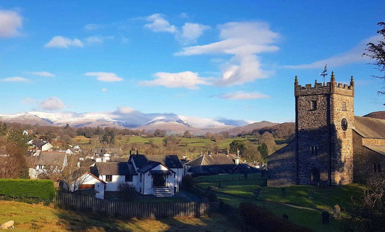 Kings Arms Hotel Hawkshead Exteriör bild
